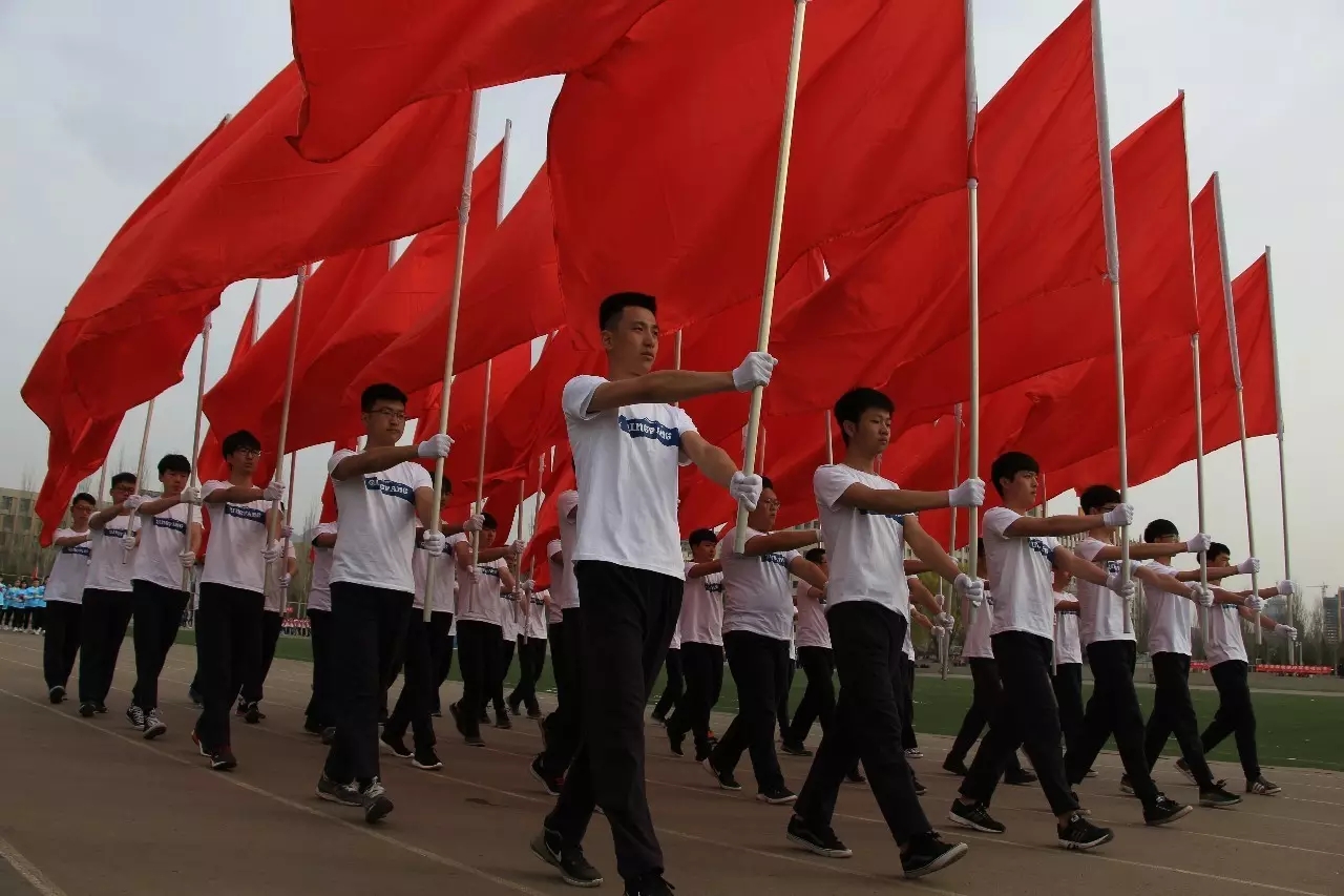 彩旗队